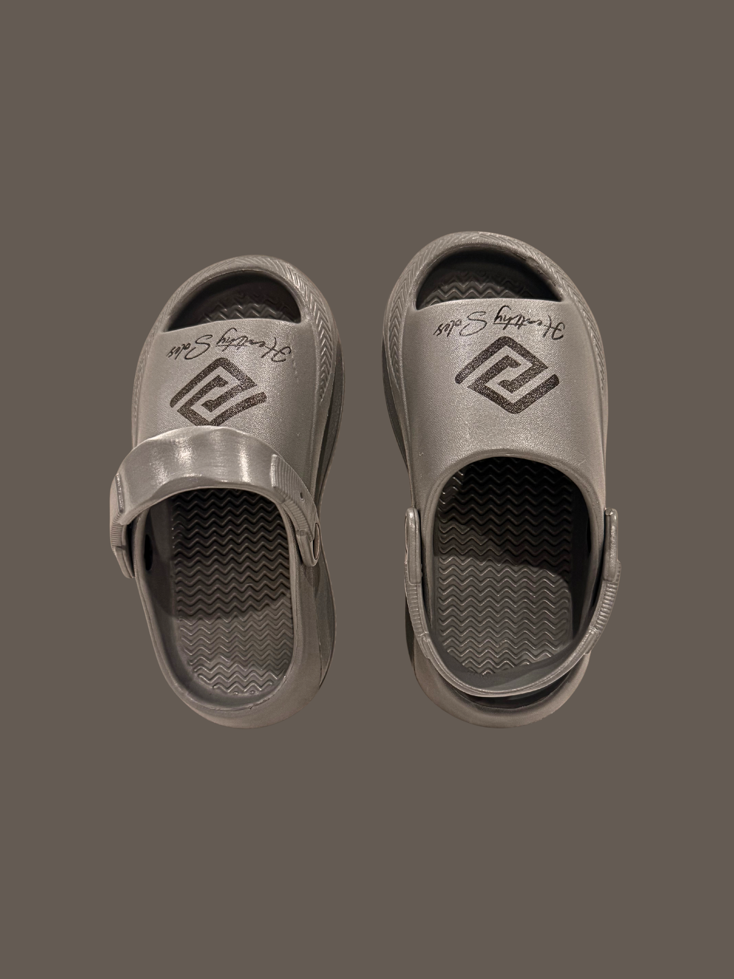 Nexus Slides - Charcoal